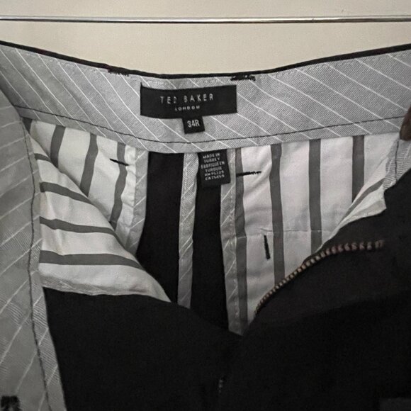 Ted Baker Black Shorts NWT Size 34 R - Picture 2 of 3